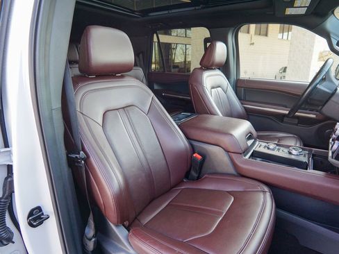 Used 2024 Ford Expedition Max Limited image 39