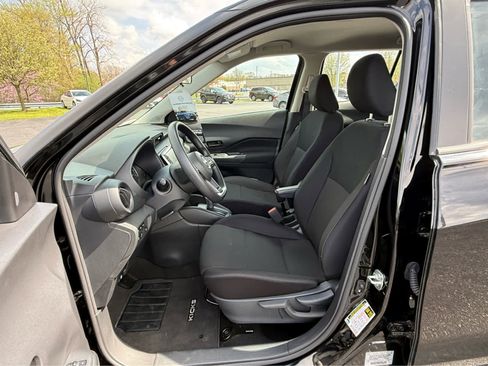 Used 2025 Nissan Kicks Play S image 13