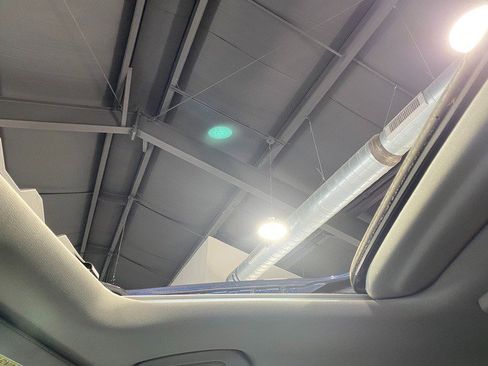 Used 2017 Acura MDX SH-AWD image 26