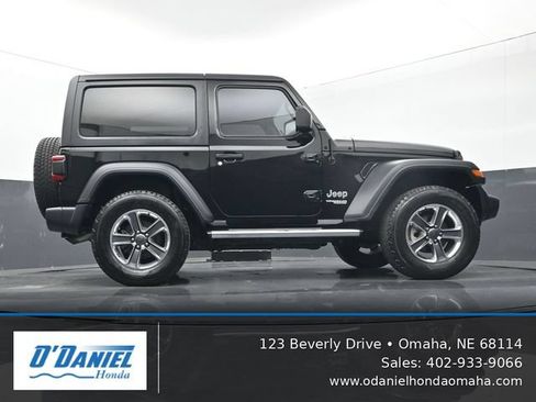 Used 2021 Jeep Wrangler Sport AWD/4WD image 13