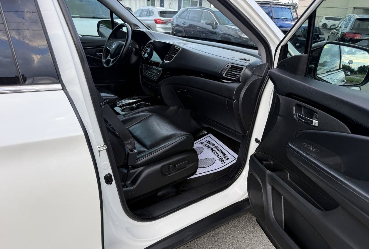 Used 2019 Honda Pilot Touring image 13