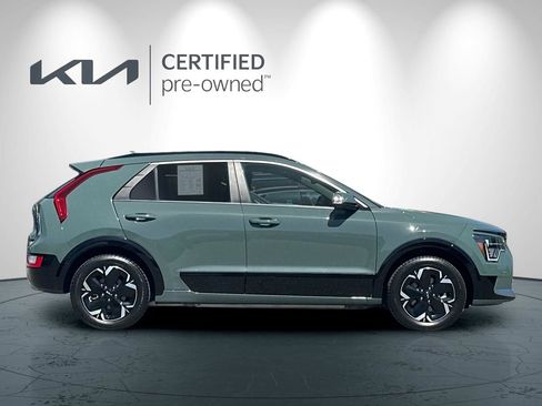 Certified 2023 Kia Niro Wind FWD image 3