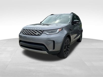 New 2024 Land Rover Discovery S