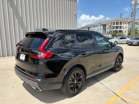 Certified 2026 Honda CR-V Sport Touring image 8