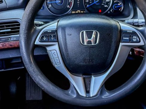 Used 2012 Honda Crosstour EX image 29