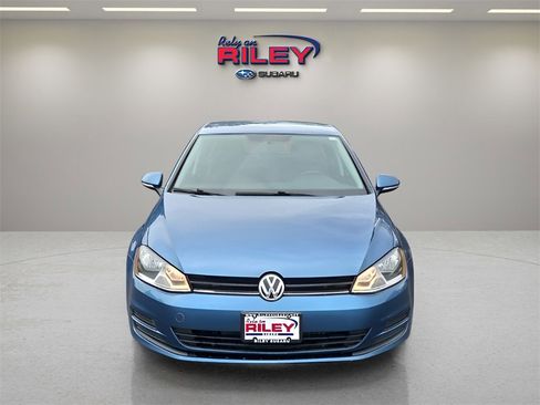 Used 2015 Volkswagen Golf S image 8