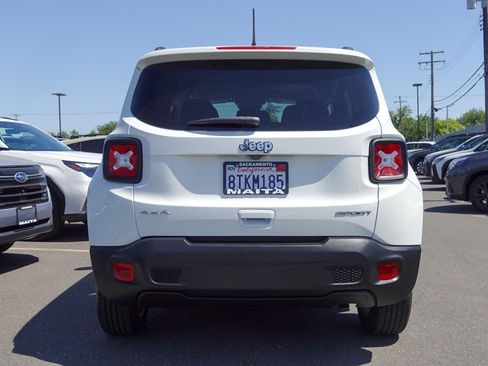 Used 2020 Jeep Renegade Sport w/ Sport Appearance Group AWD/4WD image 6