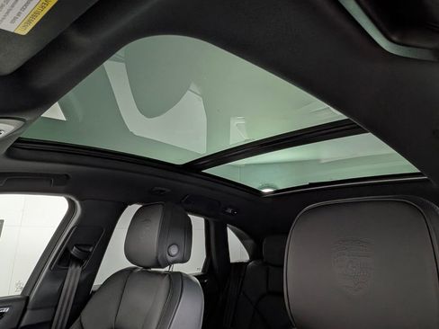 New 2026 Porsche Macan S image 30