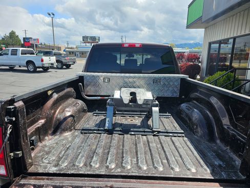 Used 2014 RAM 3500 SLT AWD/4WD image 8