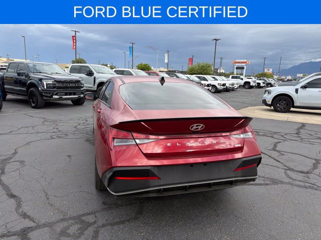 Used 2026 Hyundai Elantra SEL w/ Cargo Package FWD image 8