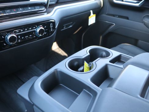 New 2026 GMC Sierra 1500 Elevation w/ LPO, Elevation Black Package image 25