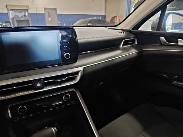 Certified 2022 Kia K5 LXS FWD image 19
