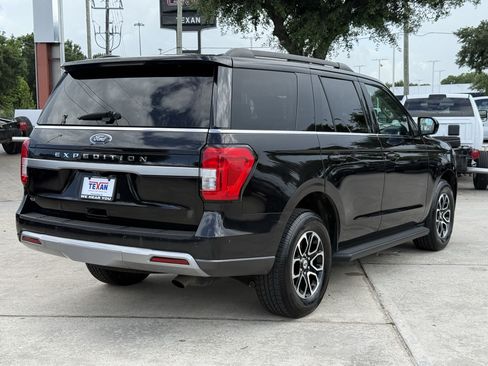 Used 2024 Ford Expedition XLT RWD image 6