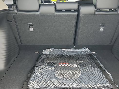 New 2026 Honda HR-V EX-L image 35