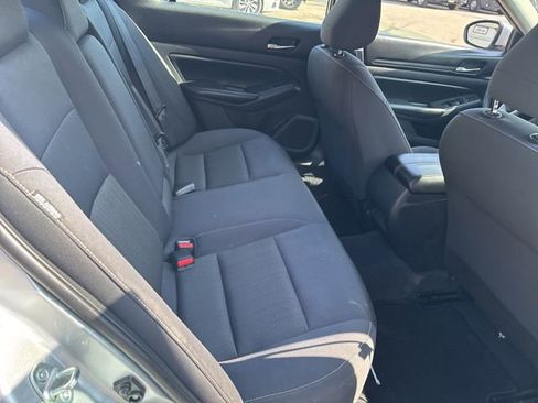 Used 2021 Nissan Altima 2.5 S image 9