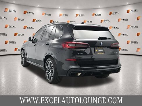 Used 2023 BMW X5 xDrive40i w/ Executive Package AWD/4WD image 3