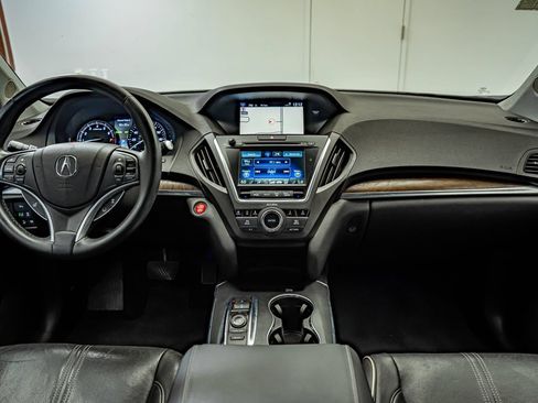 Used 2017 Acura MDX w/ Advance Package FWD image 29