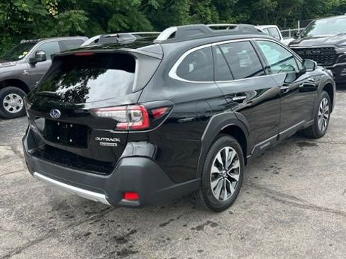 Used 2024 Subaru Outback Touring AWD/4WD image 7