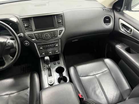Used 2018 Nissan Pathfinder SL w/ Midnight Edition Package image 32