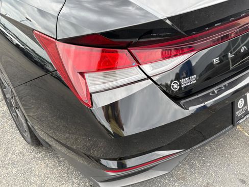 Used 2022 Hyundai Elantra SEL FWD image 10