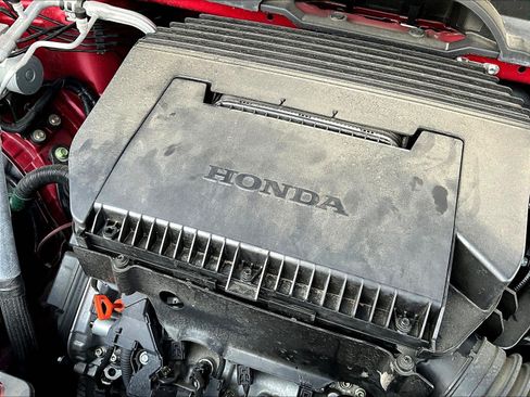 Used 2025 Honda Pilot Black Edition image 32