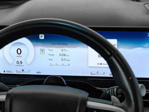 Used 2025 Genesis GV80 2.5T Standard image 16