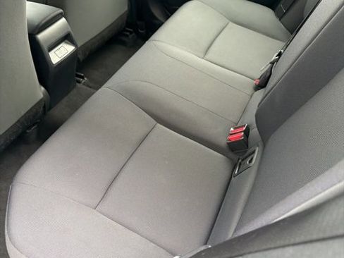 Used 2023 Toyota Corolla LE image 8