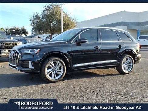 Used 2023 Audi Q7 Premium w/ Towing Package image 1