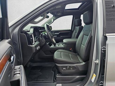 Used 2026 GMC Sierra 1500 Denali w/ Technology Package AWD/4WD image 18