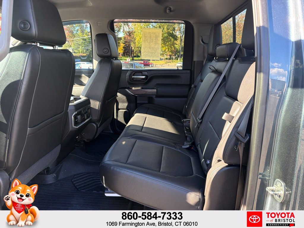 Used 2020 Chevrolet Silverado 3500 LTZ w/ LTZ Premium Package AWD/4WD image 31