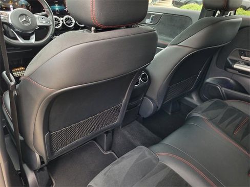 Certified 2023 Mercedes-Benz GLA 250 image 28