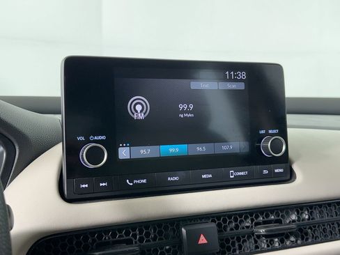 Used 2024 Honda HR-V LX image 21