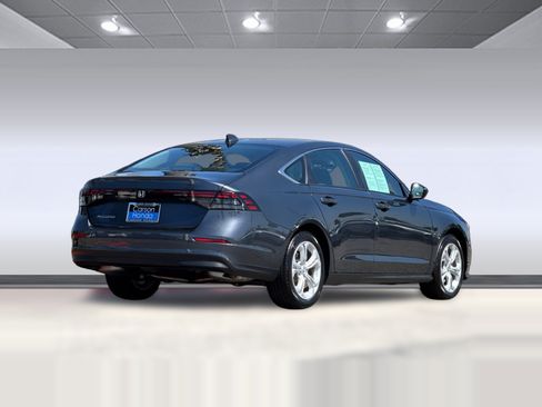 Certified 2025 Honda Accord LX image 8