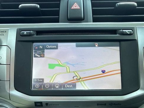 Used 2018 Toyota 4Runner Limited AWD/4WD image 26