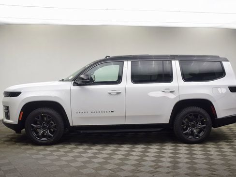 New 2026 Jeep Grand Wagoneer 4WD image 15