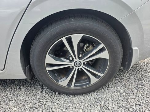 Used 2021 Nissan Sentra SV FWD image 32