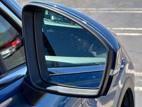 Used 2019 Volkswagen Tiguan SE AWD/4WD image 55