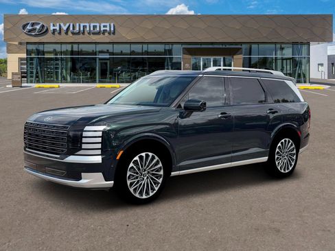 New 2026 Hyundai Palisade Calligraphy FWD image 2