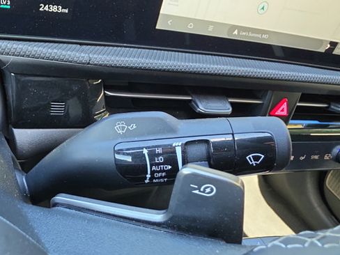 Used 2025 Kia EV6 GT-Line AWD/4WD image 19