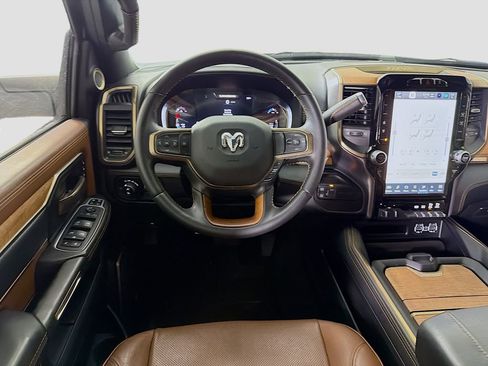 Used 2024 RAM 3500 Limited image 26