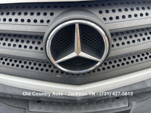 Used 2018 Mercedes-Benz Sprinter 3500 image 13