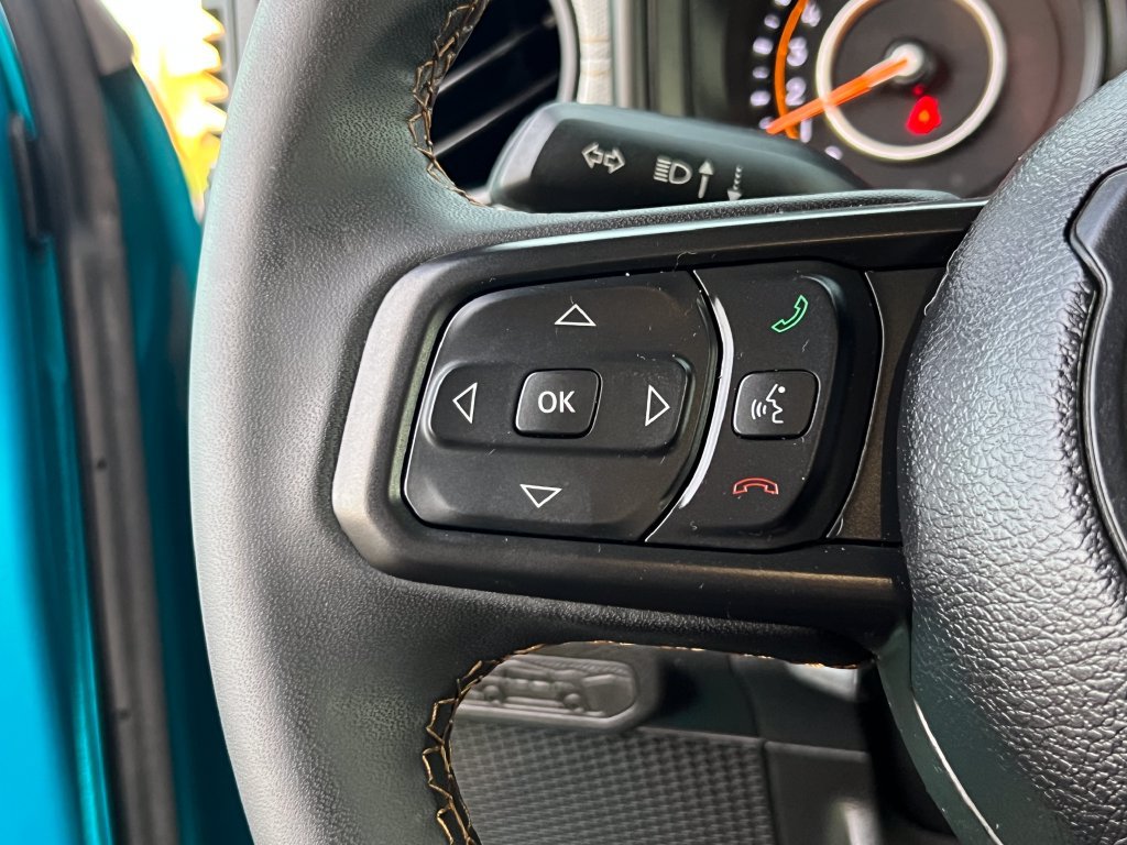Used 2024 Jeep Wrangler Sport AWD/4WD image 23