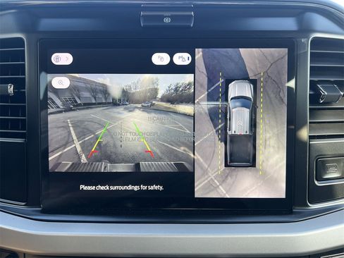 New 2026 Ford F250 XLT w/ XLT Premium Package image 3