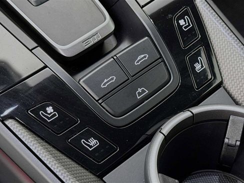 Used 2022 Porsche 911 Carrera 4 GTS image 22