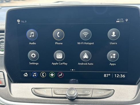 Used 2025 Chevrolet Blazer LT FWD image 28