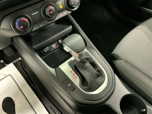 Certified 2023 Kia Forte LXS image 17