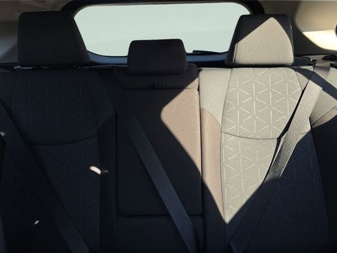 Used 2025 Toyota RAV4 XLE w/ Convenience Package image 9