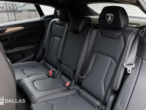 Used 2024 Lamborghini Urus S image 30