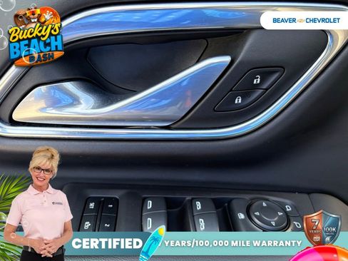 Used 2024 Chevrolet Suburban LT RWD image 29