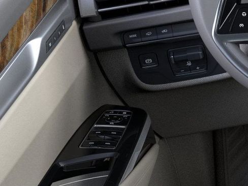 New 2025 Cadillac Escalade ESV Sport Platinum w/ LPO, ONYX Package image 22